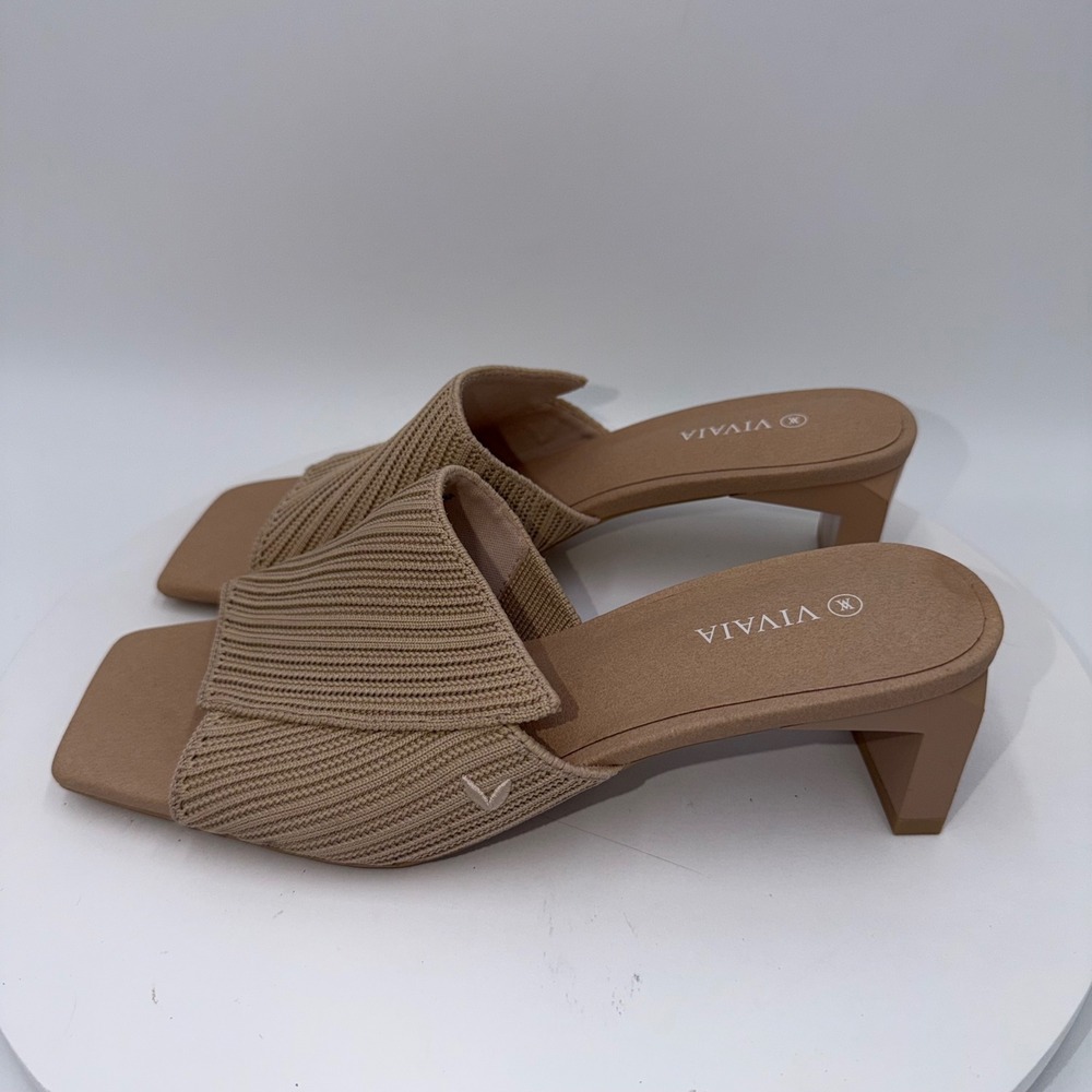 Vivaia Jade Tan Ribbed Knit Square Toe Block Heel Mules Sandals Size 38